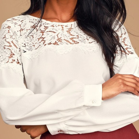 Lulus Tops - LULUS PICTURE THIS WHITE LONG SLEEVE LACE TOP SIZE SMALL!!